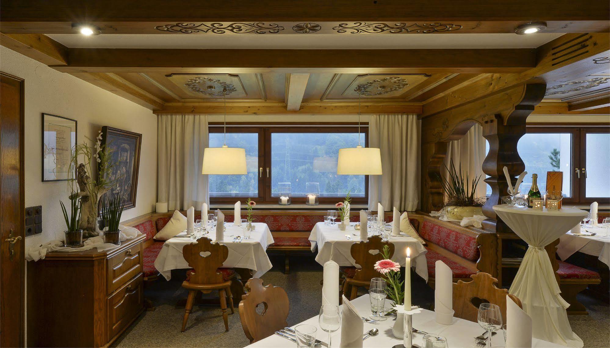 Hotel Sonnblick Вальд-ам-Арльберг Экстерьер фото